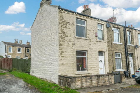 Rawthorpe Lane, Dalton, Huddersfield... 2 bed end of terrace house for sale