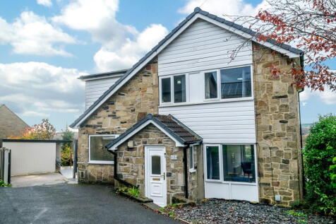 Savile Close, Clifton, Brighouse, HD6 4 bed detached house for sale