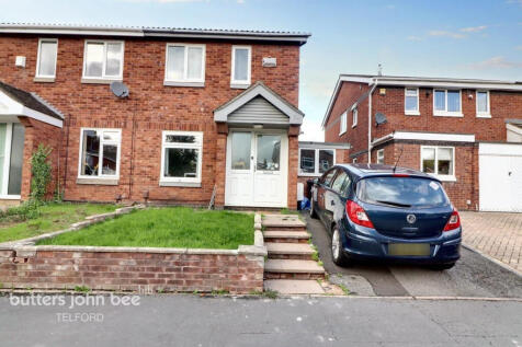 2 bedroom semi-detached house for sale