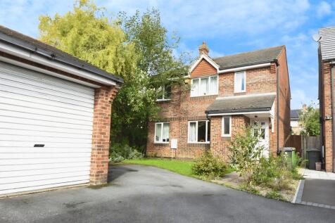 Fair Oak, Eastleigh SO50 4 bed detached house for sale