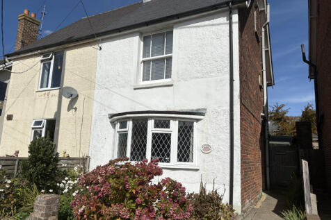 West End, Herstmonceux BN27 3 bed semi