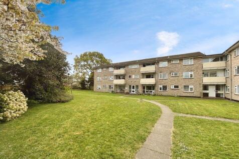 4 bedroom apartment for sale