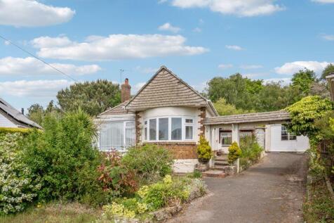 Rose Crescent, Poole BH15 2 bed detached bungalow for sale