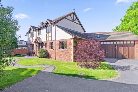 Red House Gardens, Ilkley LS29 4 bed character property for sale