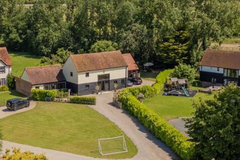 5 bedroom barn conversion for sale