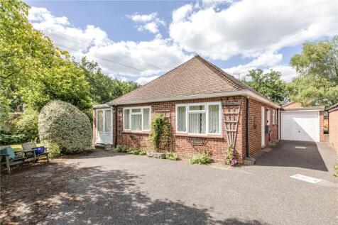 Wey Manor Road, New Haw, Addlestone... 3 bed bungalow for sale