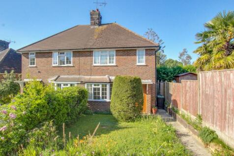 Edward Road, Haywards Heath, RH16 3 bed semi