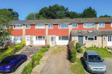 Pasture Hill Road, Haywards Heath, RH16 3 bed terraced house for sale