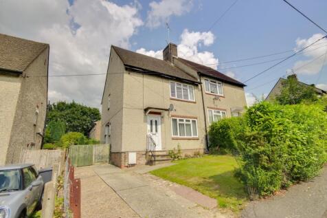 Little Bentswood, Haywards Heath, RH16 3 bed semi