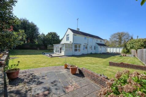 Ferndale Road, Burgess Hill, RH15 4 bed detached house for sale
