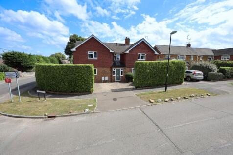 Wykeham Way, Burgess Hill, RH15 5 bed detached house for sale