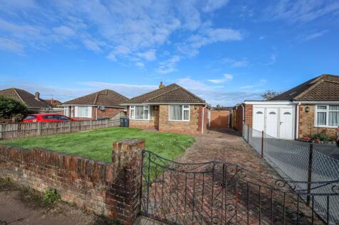 Millers Way, Burgess Hill, RH15 3 bed detached bungalow for sale