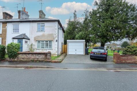 Lower Church Road, Burgess Hill, RH15 2 bed end of terrace house for sale