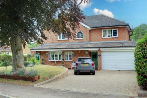 Bell Lane, Brookmans Park AL9 3 bed detached house for sale