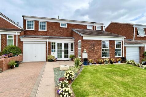 Langholm Green, Telford TF7 3 bed house for sale