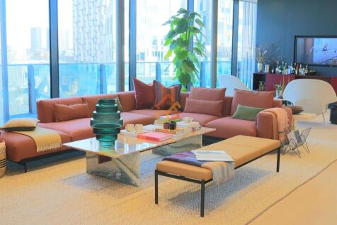 Studio flat for sale