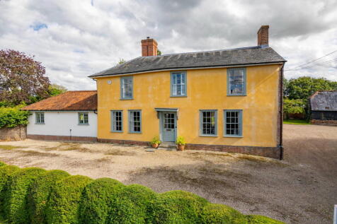 Sudbury CO10 6 bed country house for sale
