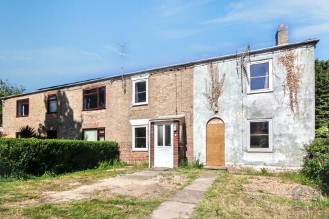 Wisbech PE13 3 bed end of terrace house for sale