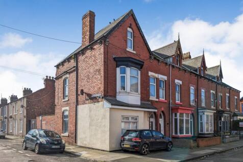 Hartlepool TS24 7 bed terraced house for sale