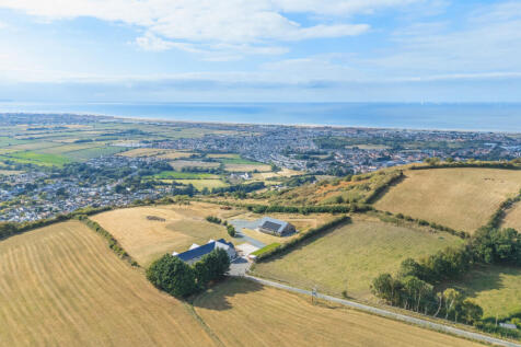 6 bedroom character property for sale