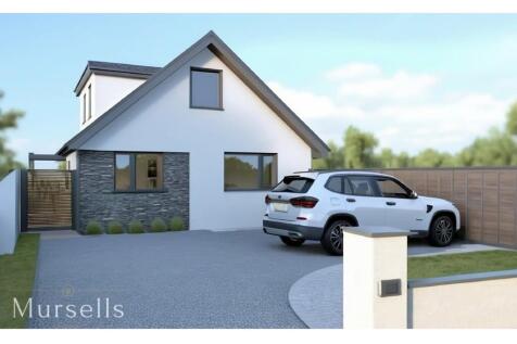 Foxholes Road, Poole BH15 4 bed chalet for sale