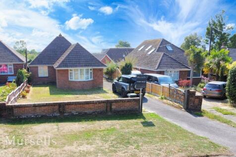 Wareham Road, Poole BH16 3 bed bungalow for sale