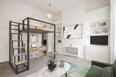 Studio flat for sale