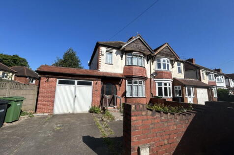 Westfield Road, Brierley Hill DY5 3 bed semi