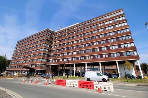 The Minories, Dudley DY2 2 bed flat for sale