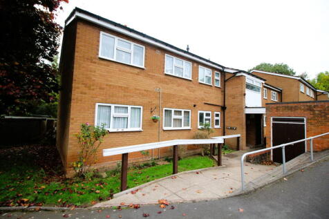 Arden Close, Stourbridge DY8 2 bed flat for sale