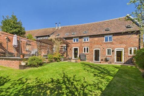 4 bedroom semi-detached house for sale