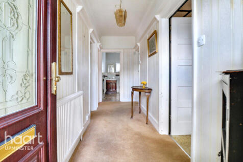 2 bedroom semi-detached bungalow for sale