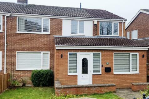 4 bedroom semi-detached house for sale