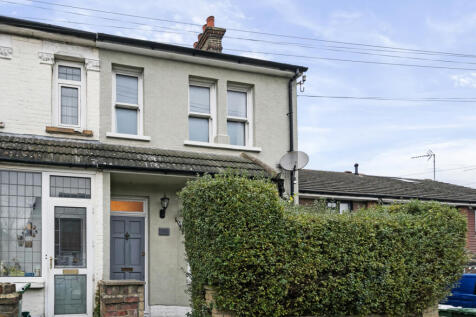 Ruskin Road, Belvedere 3 bed end of terrace house for sale