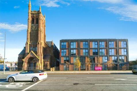 Studio flat for sale