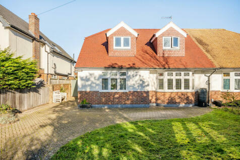 Goddington Lane, Orpington 4 bed bungalow for sale