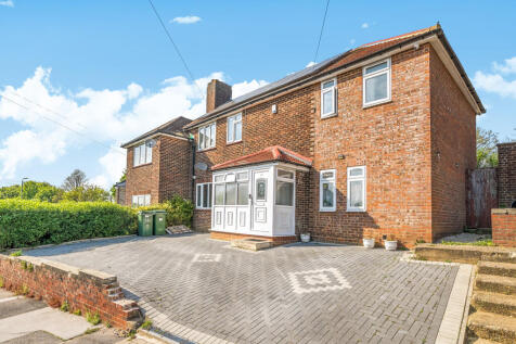 Chesterfield Close, Orpington 4 bed semi