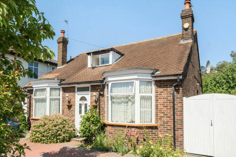 Old Farm Avenue, Sidcup 3 bed bungalow for sale