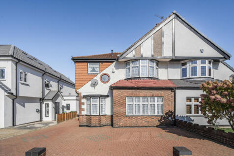 4 bedroom semi-detached house for sale