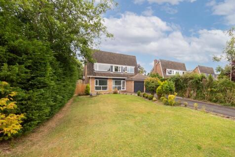 Middle Drive, Ponteland NE20 3 bed detached house for sale