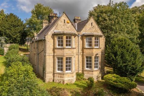 Hexham NE46 5 bed detached house for sale