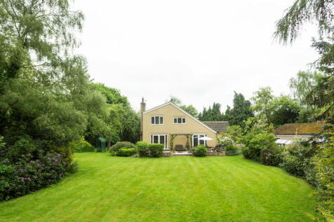 5 bedroom detached house for sale