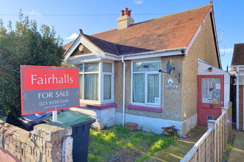 Northcroft Road, Gosport, PO12 3DR 2 bed semi