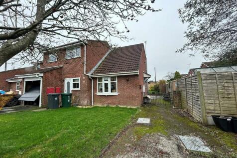 Ley Croft, Hatton, Derby, Derbyshire... 1 bed maisonette for sale