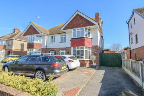 5 bedroom semi-detached house for sale