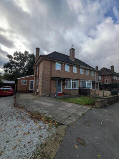 Wolverley Road, Solihull, West Midlands 4 bed semi