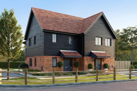 2 bedroom semi-detached house for sale