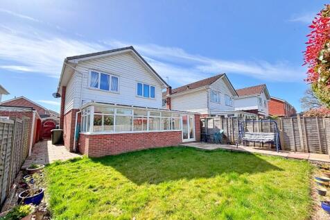 Rempstone Road, Wimborne BH21 4 bed detached house for sale