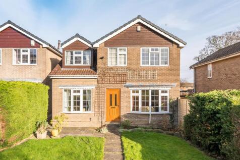 Throstle Nest Close, Otley LS21 4 bed detached house for sale