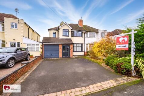 3 bedroom semi-detached house for sale